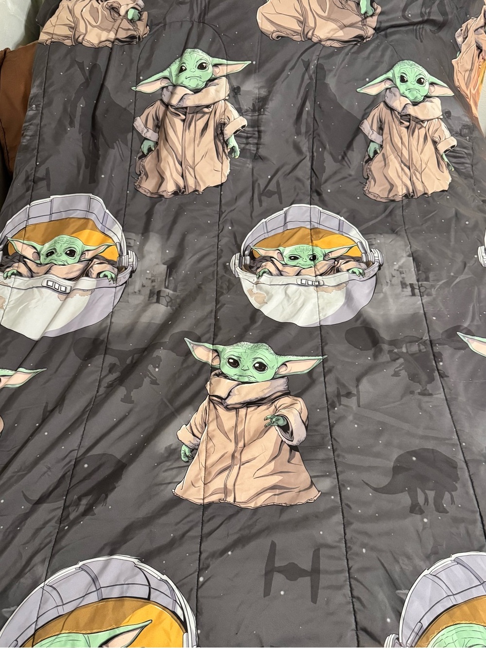 Star Wars The Mandalorian The Child 2 Piece Twin Size Bed Set-Baby Yoda
